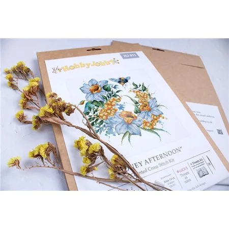 Embroidery kit Honey Afternoon