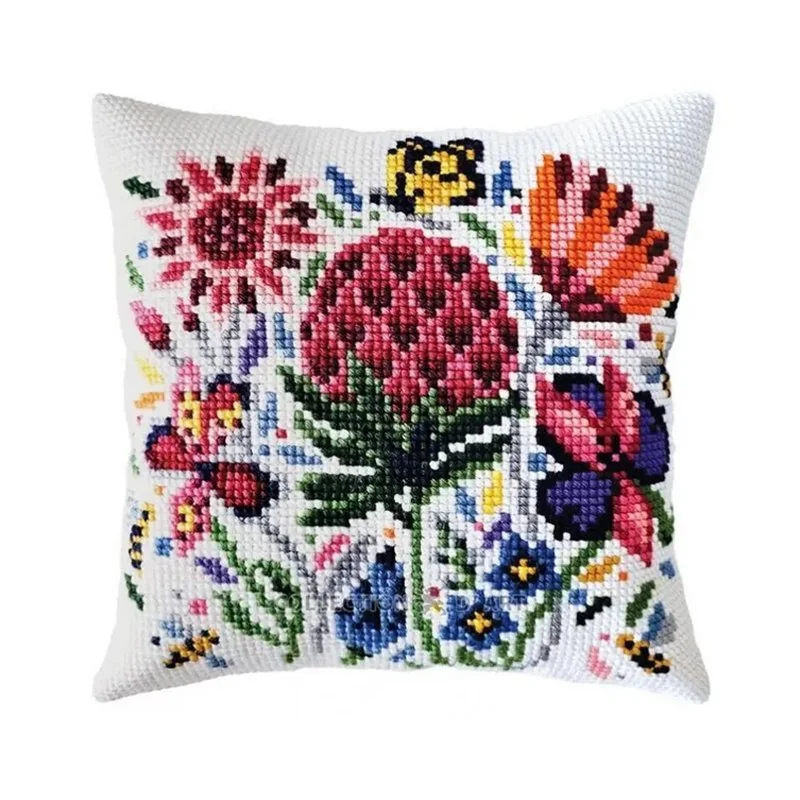 Stitch cushion kit Meadow clover 5464