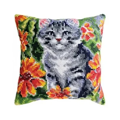 Coussin à broder Je me suis caché ! 5479