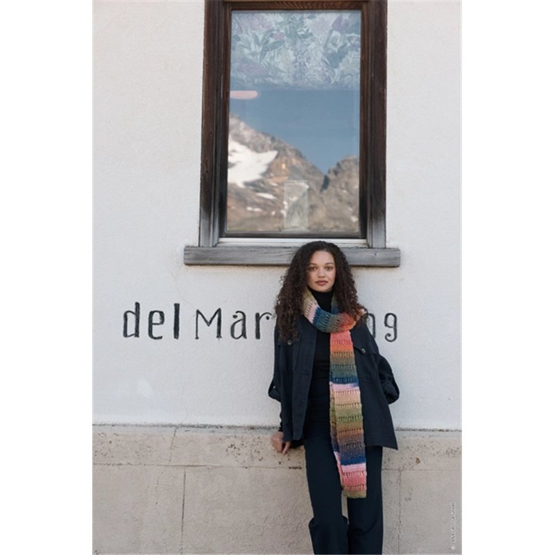 Crochet scarf GM16M31