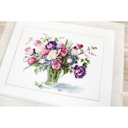 Kit de broderie tulipes