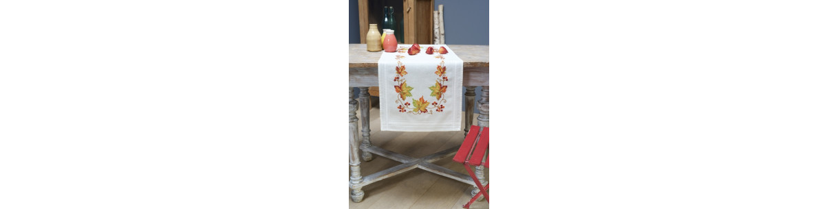 Nappes et chemins de table
